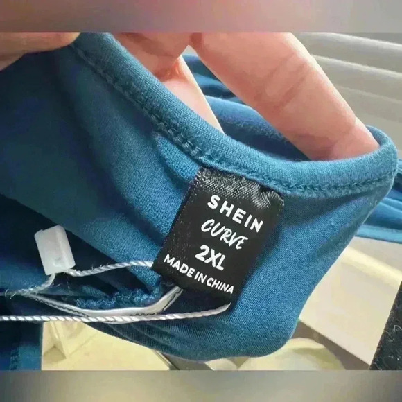 SHEIN Curve Dress size 2XL - Picture 3 of 3